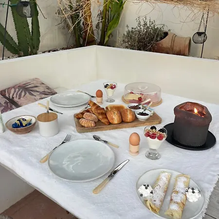 Bed & Breakfast Victoria Mijas